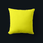 Hellgelbe FFFF00-Farbe - Option "Ihren Namen hinzu Kissen<br><div class="desc">Ein PNG-Bild im Maßstab basierend auf dem HEX-Code (sechsstelliges Hex-Triplet) angezeigt. Verwenden Sie diesen Code, um andere Elemente zu mischen, zu ergänzen und anzupassen, um diese zu ergänzen oder um anderen Auflistungen hinzuzufügen. Hex-Codes können verwendet werden, um die meisten Text- und Hintergrundfarben auf Zazzle-Produkten anzupassen. Klicken Sie auf die Schaltfläche...</div>