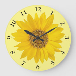 Hellgelbe Sonnenblume auf hellgelb Große Wanduhr