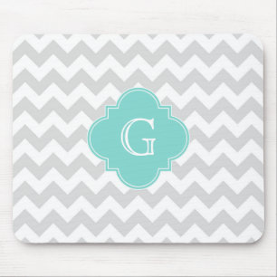 Hellgrau WeiÃŸ Chevron Aqua Quatrefoil Monogramm Mousepad