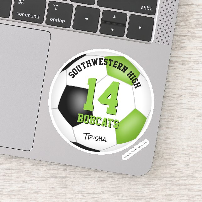 Hellgrün schwarze Fußballmannschaft färbt Mädchen  Aufkleber (Detail)