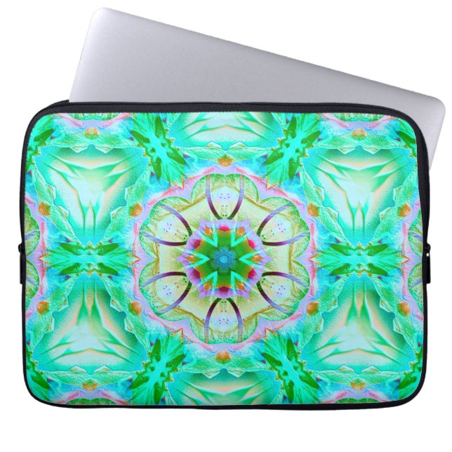 Hellgrüne grinartige Textur, blühendes Kaleidoskop Laptopschutzhülle (Vorderseite)