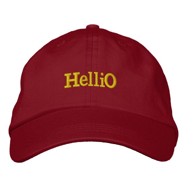 Hellio Minimal bestickte Typografie Baseballkappe (Vorderseite)
