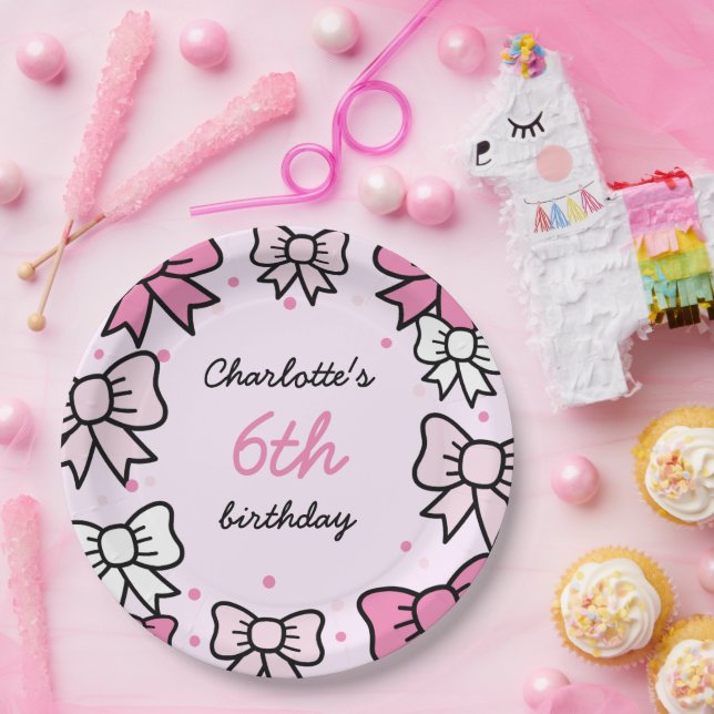 Hello Cutie Cartoon Pink Bow Birthday Party Pappteller (Party)