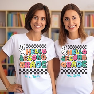 Hello Second Grade Anpassbares Tshirt
