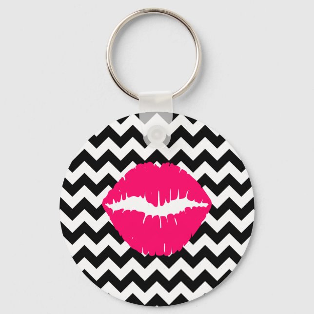 Hellrosa Lippen auf schwarzen und weißen Zigzag Schlüsselanhänger (Vorderseite)