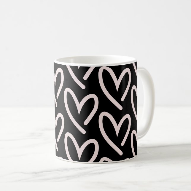 Hellrosa W/ Schwarze Hintergrundeherzen Kaffeetasse (VorderseiteRechts)