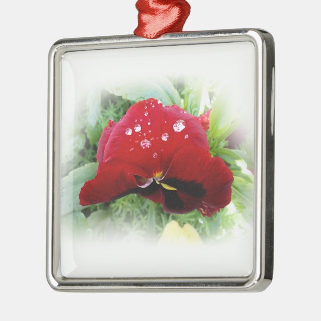 Hellrote Panik Ornament Aus Metall (Links)