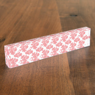 Hellrotes und rosafarbenes Blumenpapier Namensplakette