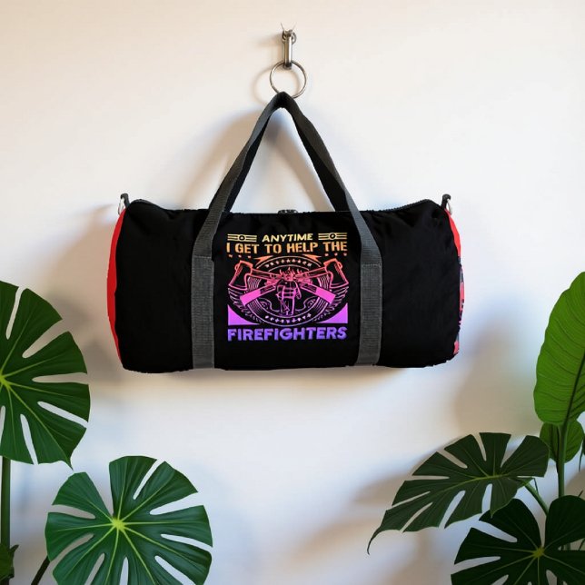 Helping Firefighters Is My Anytime Duffle Bag (Von Creator hochgeladen)