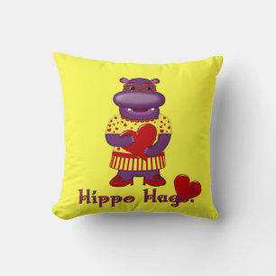 Henrietta Hippo Hugs Throw Kissengelb Kissen