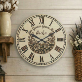 Her Garden Grows Here | Custom Name wall clock  Große Wanduhr