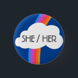 HER Pronouns farbenfrohe Regenbogenwolke Button<br><div class="desc">Dekorieren Sie Ihr Outfit mit diesem coolen Kunstknopf. Macht ein großartiges Geschenk! Sie können ihn anpassen und auch Text hinzufügen. Karo in meinem Shop für viel mehr Farben und Muster! Lass mir Bescheid,  wenn du auch etwas Gewohntes willst.</div>