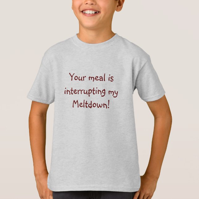 Heraus zum Abendessen-T-Shirt T-Shirt (Vorderseite)