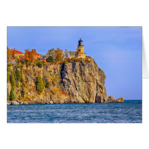 Herbst-aufgeteilter Felsen