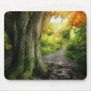 Herbst - Der Weg zum Grannenhaus Mousepad