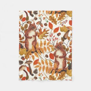 Herbst-Eichhörnchen und Herbstflora auf Weiß Fleecedecke