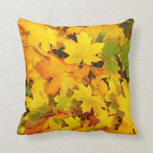 Herbst färbt Herbstlaub Kissen