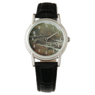 Herbst Landschaftswald und Fluss Armbanduhr
