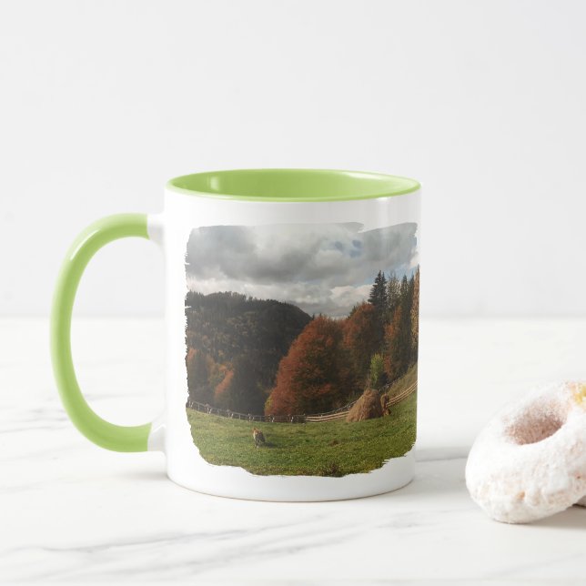 Herbst mit Bergfocken und Hystack Tasse (Mit Donut)