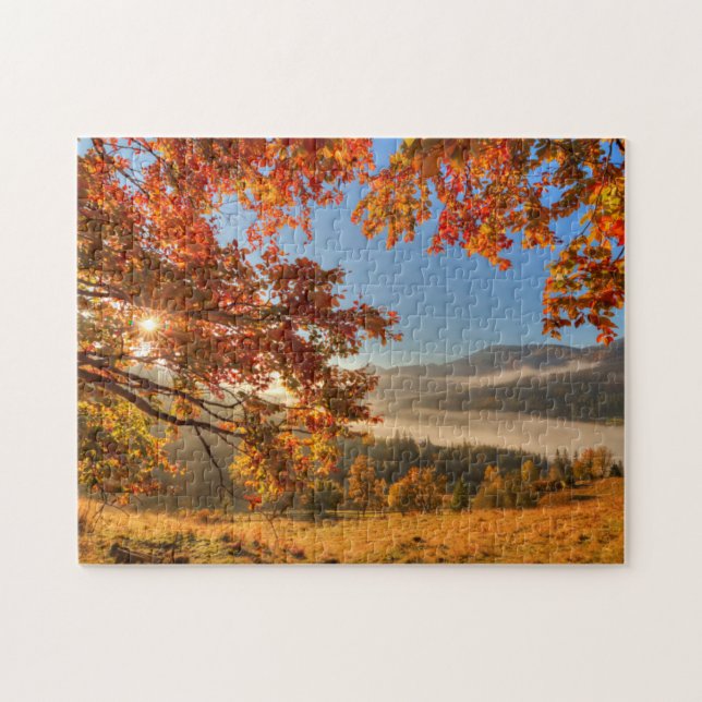 Herbst-Wald in den Bergen (Horizontal)
