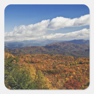 Herbstansicht der südlichen Appalachen Quadratischer Aufkleber