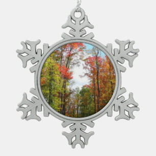 Herbstbäume und blauer Himmel Herbst-Naturfotograf Schneeflocken Zinn-Ornament