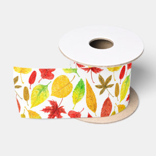 Herbstblätter, Aquarellfarbe weiß Satinband