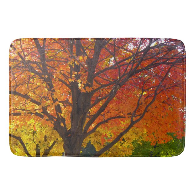 Herbstblätter aus Gelb- und Orangenbäumen, Foto Badematte (Vorderseite)