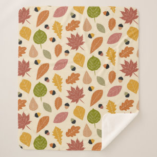 Herbstblätter mit Eicheln in Terrakotta-Braun  Sherpadecke
