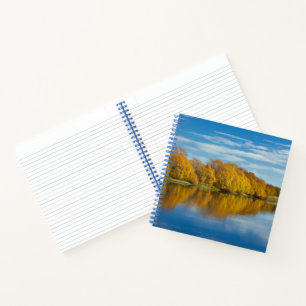 Herbstfarbe am Clutha River Notizbuch