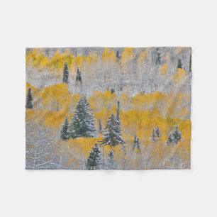 Herbstfarben der Espen & frischer Schnee Keebler P Fleecedecke