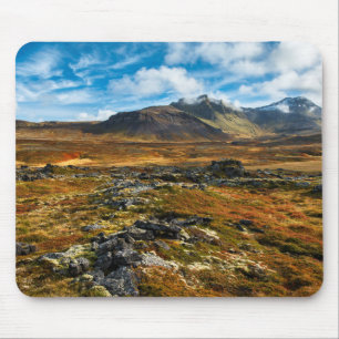 Herbstfarben in der Landschaft Mousepad