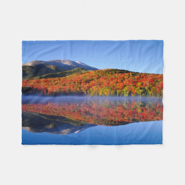 Herbstgebirge | New York Fleecedecke (Vorderseite (Horizontal))