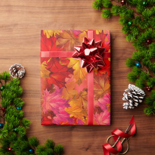 Herbstkaleidoskop: Muster für lebendige Herbstlaub Geschenkpapier