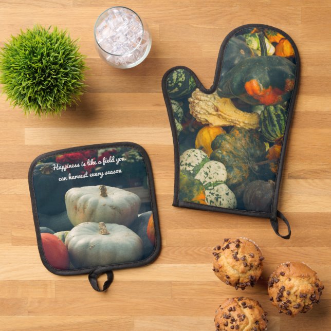 Herbstkürbis in einem rustikalen Garten Ofenhandschuh & Topflappen-Set (Oben Unten)