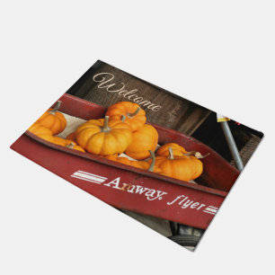 Herbstkürme im alten roten Wagen willkommen Fußmatte