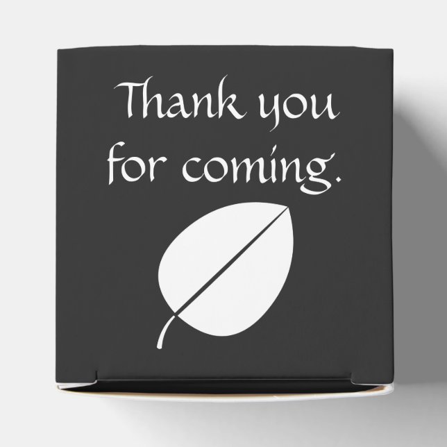 Herbstlaub in der Black Gevor Box Geschenkschachtel (Oben)