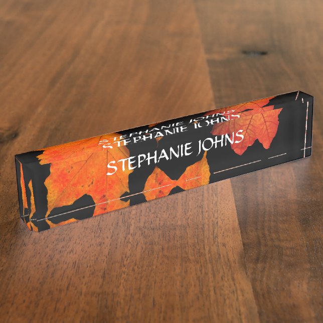 Herbstlaub Orange Mit Monogramm Name Black 2020 Namensplakette (Seite)