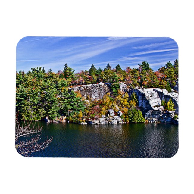 Herbstlaub um See Minnewaska Magnet (Horizontal)