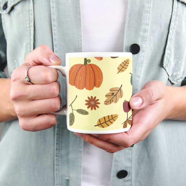 Herbstlaub und Erntemuster Kaffeetasse (Von Creator hochgeladen)