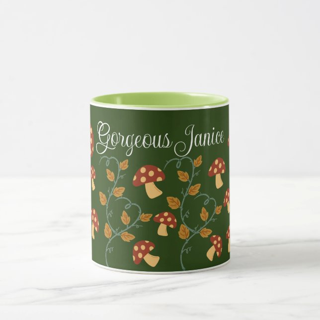 Herbstleaves Mushroom-Tasse mit bearbeitbarem Name Tasse (Zentrum)
