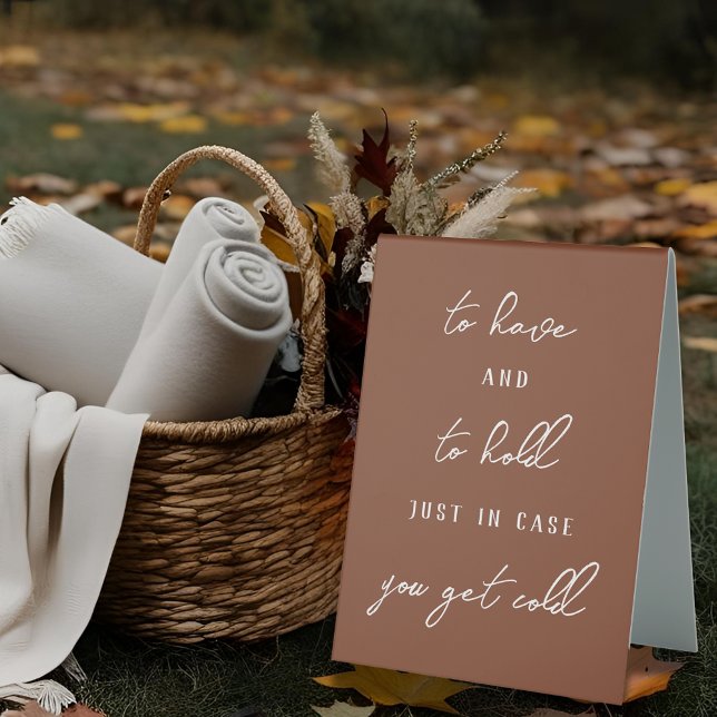 Herbstliche Hochzeitsschuhe zu haben und abzuhalte Tischaufsteller (Von Creator hochgeladen)
