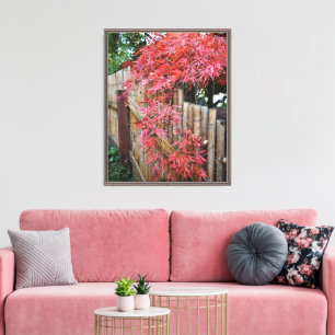 Herbstliche japanische Ahornblätter und Bambuszaun Leinwanddruck