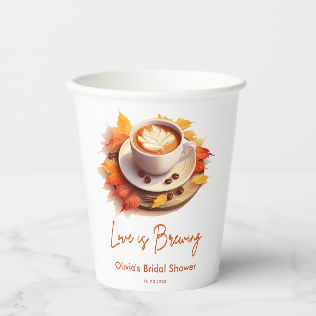 Herbstliche Liebe ist das Break Coffee Brautparty Pappbecher (Vorderseite)