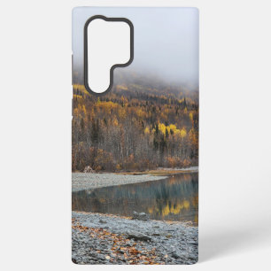 Herbstliche Waldlandschaft mit goldenen Bäumen Samsung Galaxy Hülle