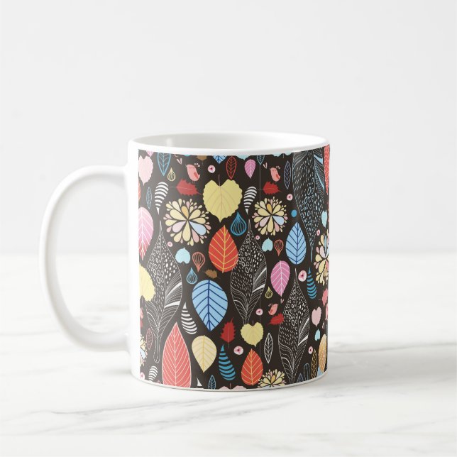 Herbstnahtloses Muster mit bunten Blätter und b Kaffeetasse (Links)