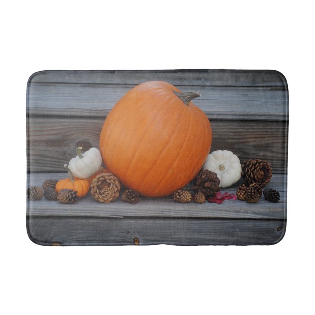 Herbstpumpen und Pinecones Badematte (Vorderseite)