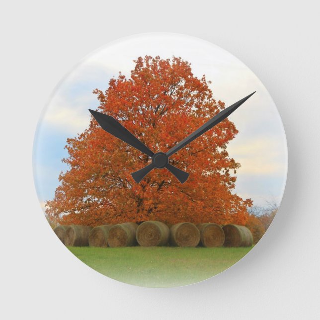 Herbsttag Runde Wanduhr (Vorderseite)