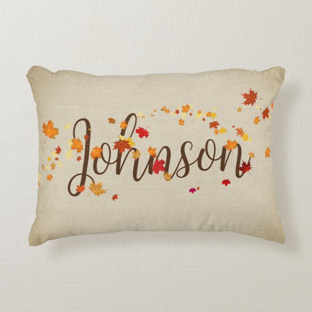 Herbstverläufe auf Burlap mit Nachname Dekokissen (Vorderseite)