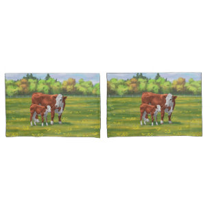 Hereford Cow & Niedlich Calf im Sommer Weide Kissenbezug